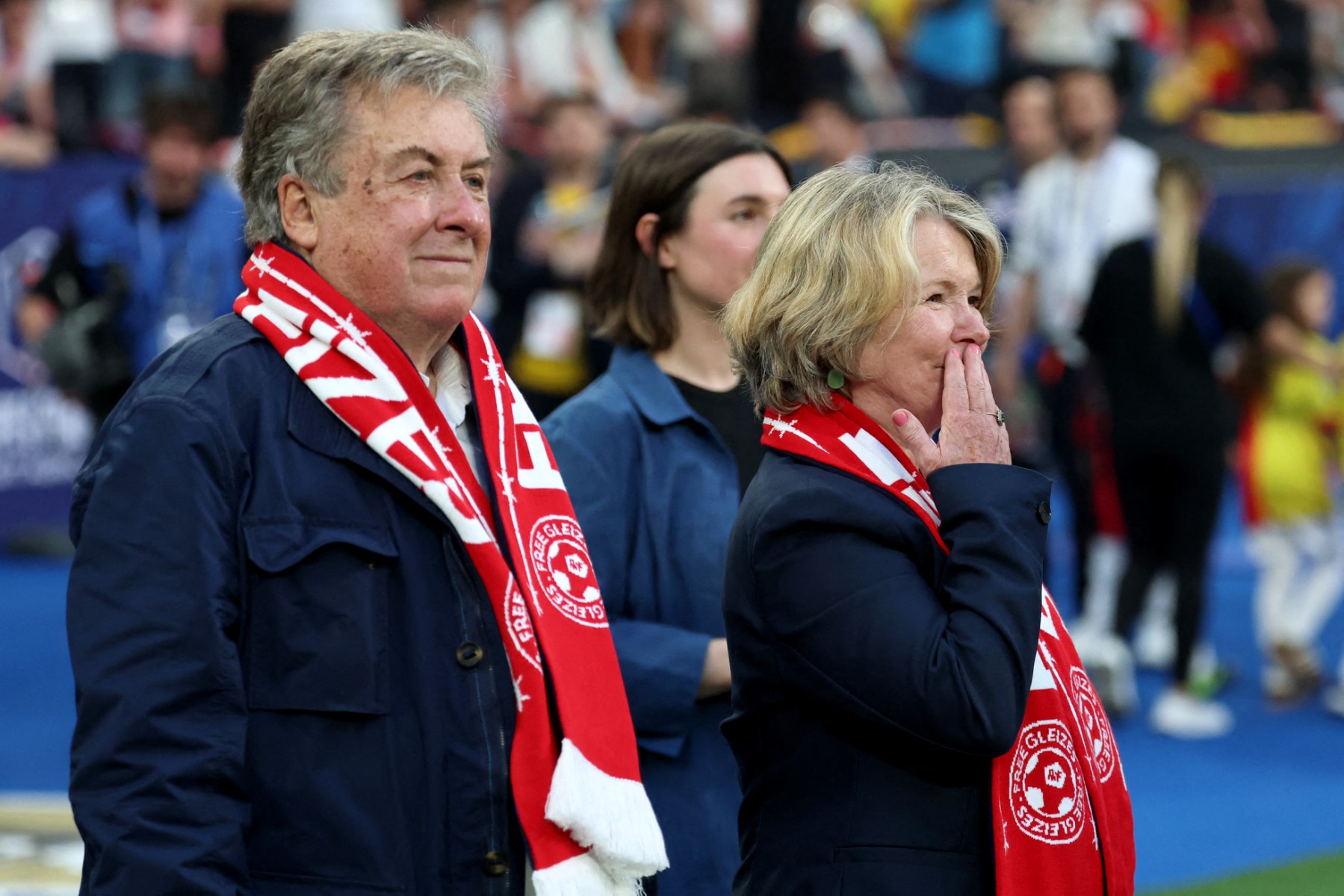 Mondial-2026: Christophe Gleizes "devrait être ici" avec les journalistes sportifs, disent ses parents